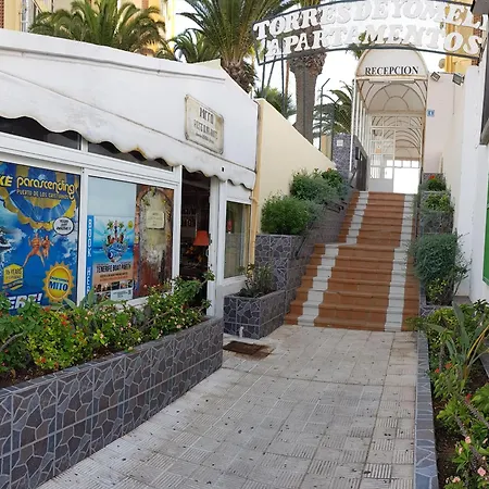 Las Americas Torres De Yomely * Playa de las Americas (Tenerife)